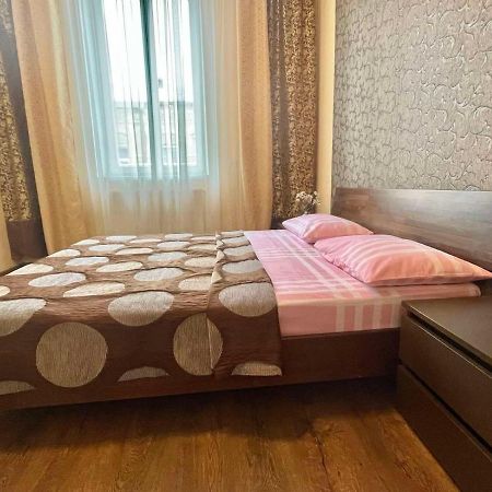 Крехівська 5,Апартаменти В Центрі, Дві Спальні Lvov Exteriér fotografie