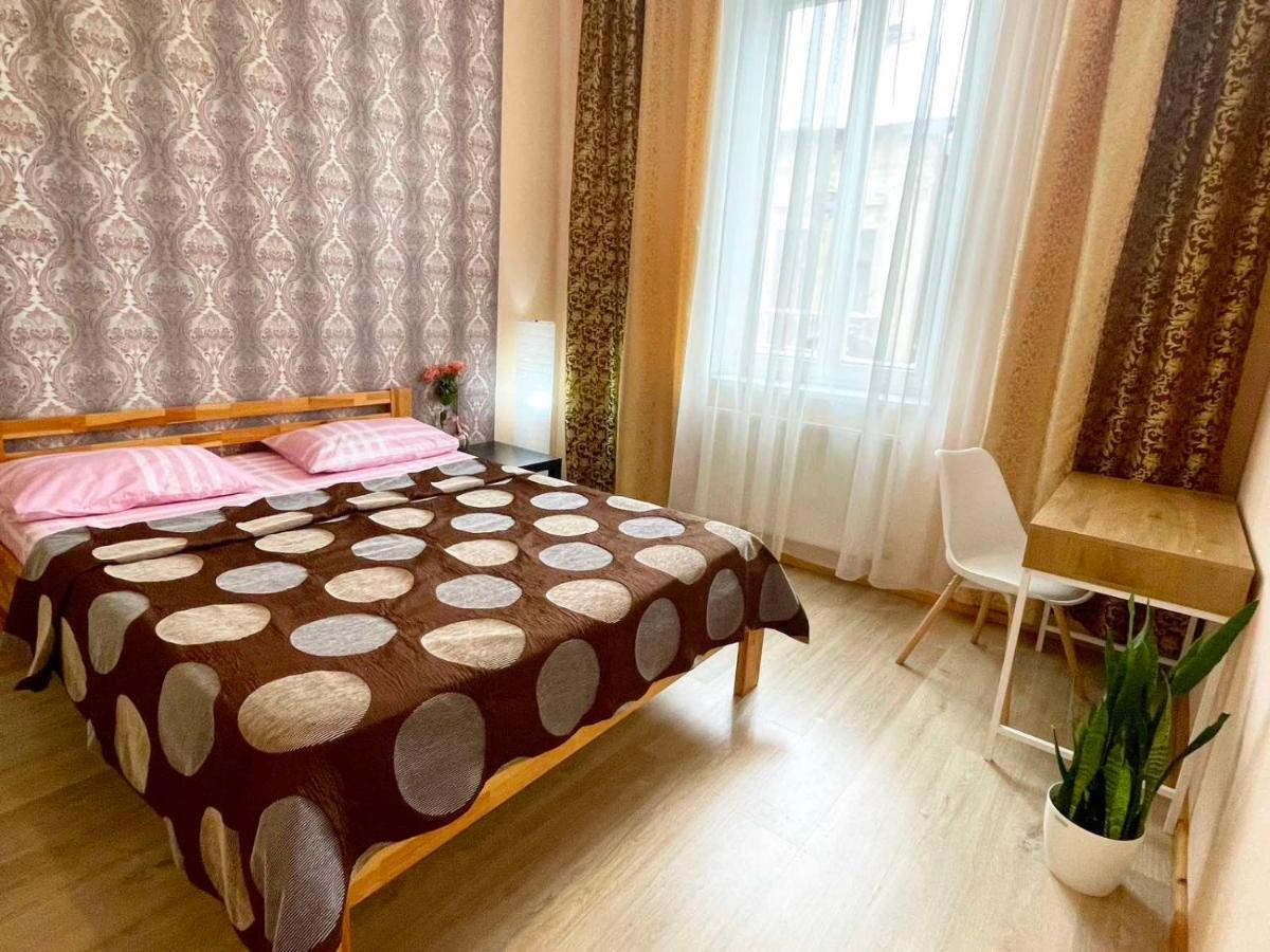 Крехівська 5,Апартаменти В Центрі, Дві Спальні Lvov Exteriér fotografie