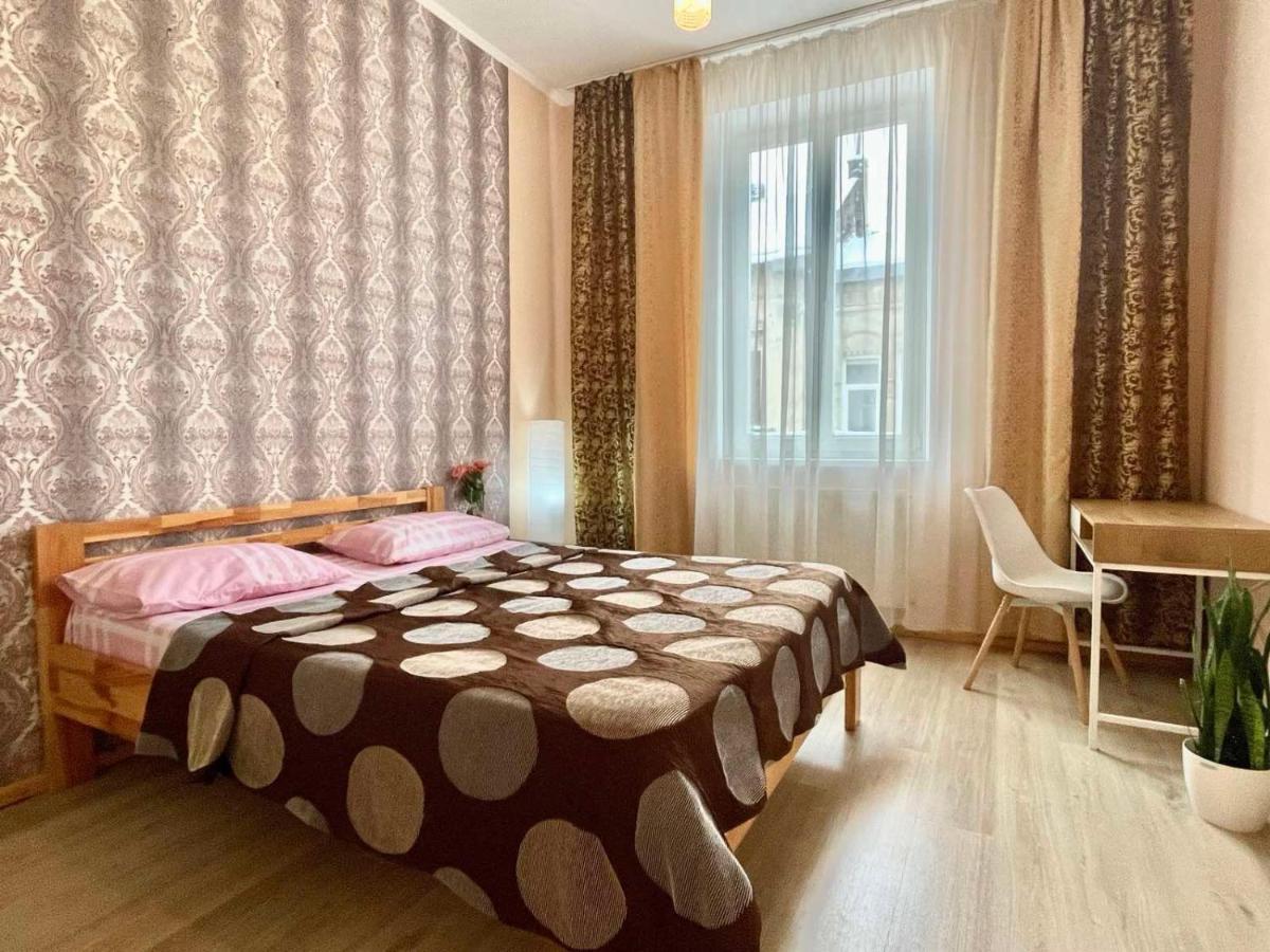 Крехівська 5,Апартаменти В Центрі, Дві Спальні Lvov Exteriér fotografie