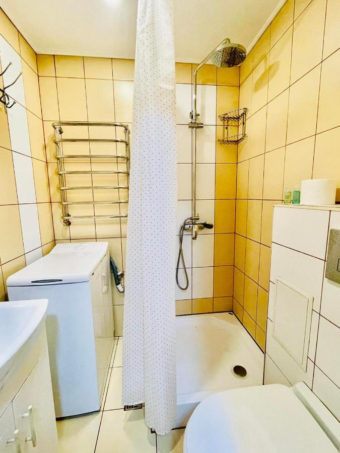 Крехівська 5,Апартаменти В Центрі, Дві Спальні Lvov Exteriér fotografie